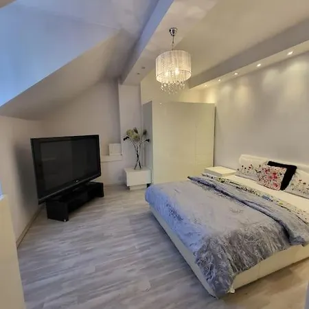 - Mi Premium Apartman